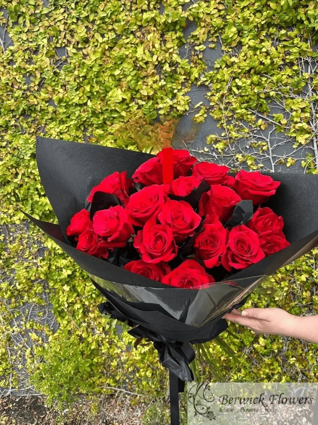 Anniversary Flowers Berwick: Making Every Year Feel Special